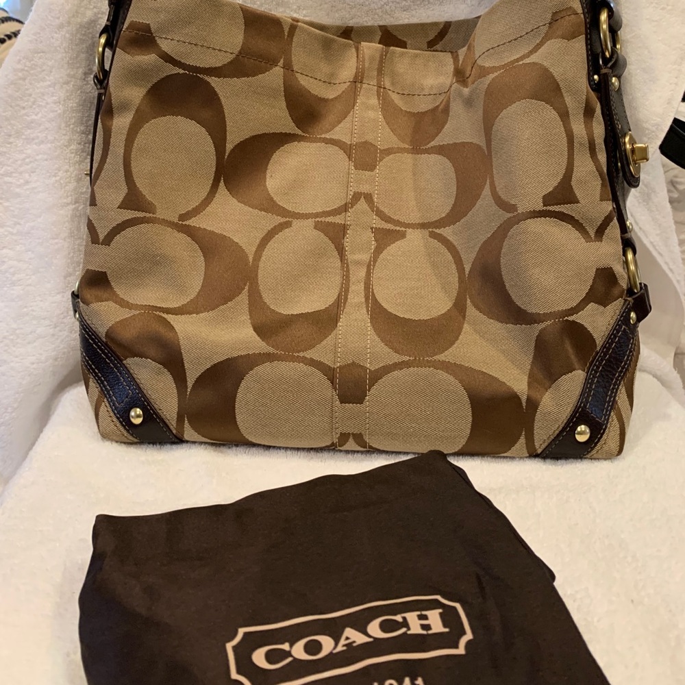 medium tote